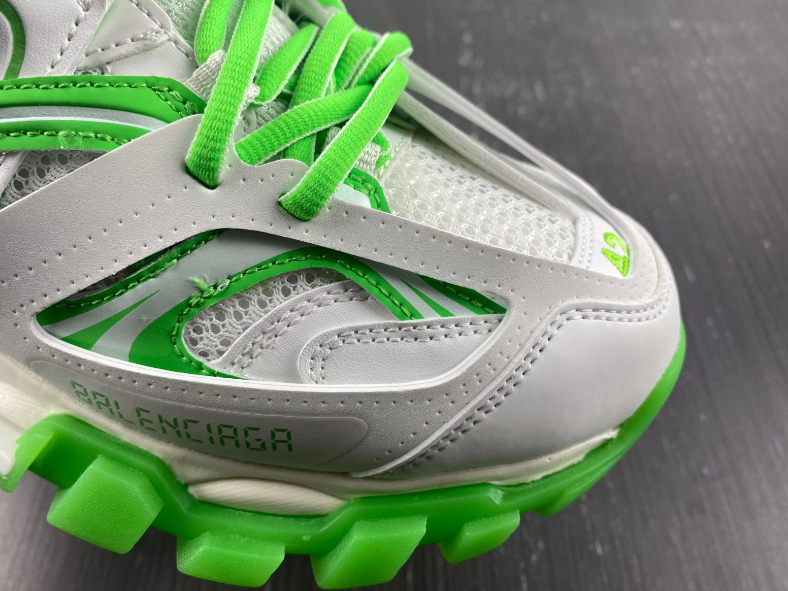 BALENCIAGA TRACK.3 SNEAKER