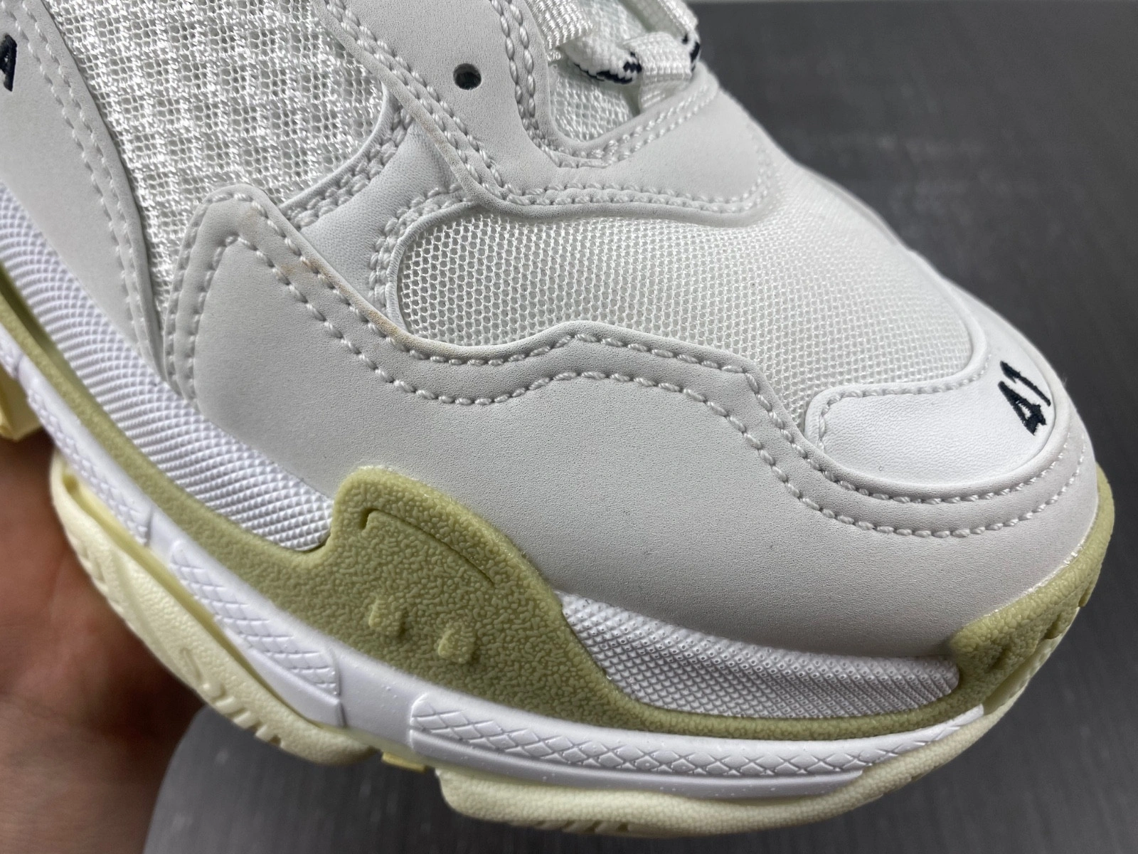 BALENCIAGA TRIPLE S
