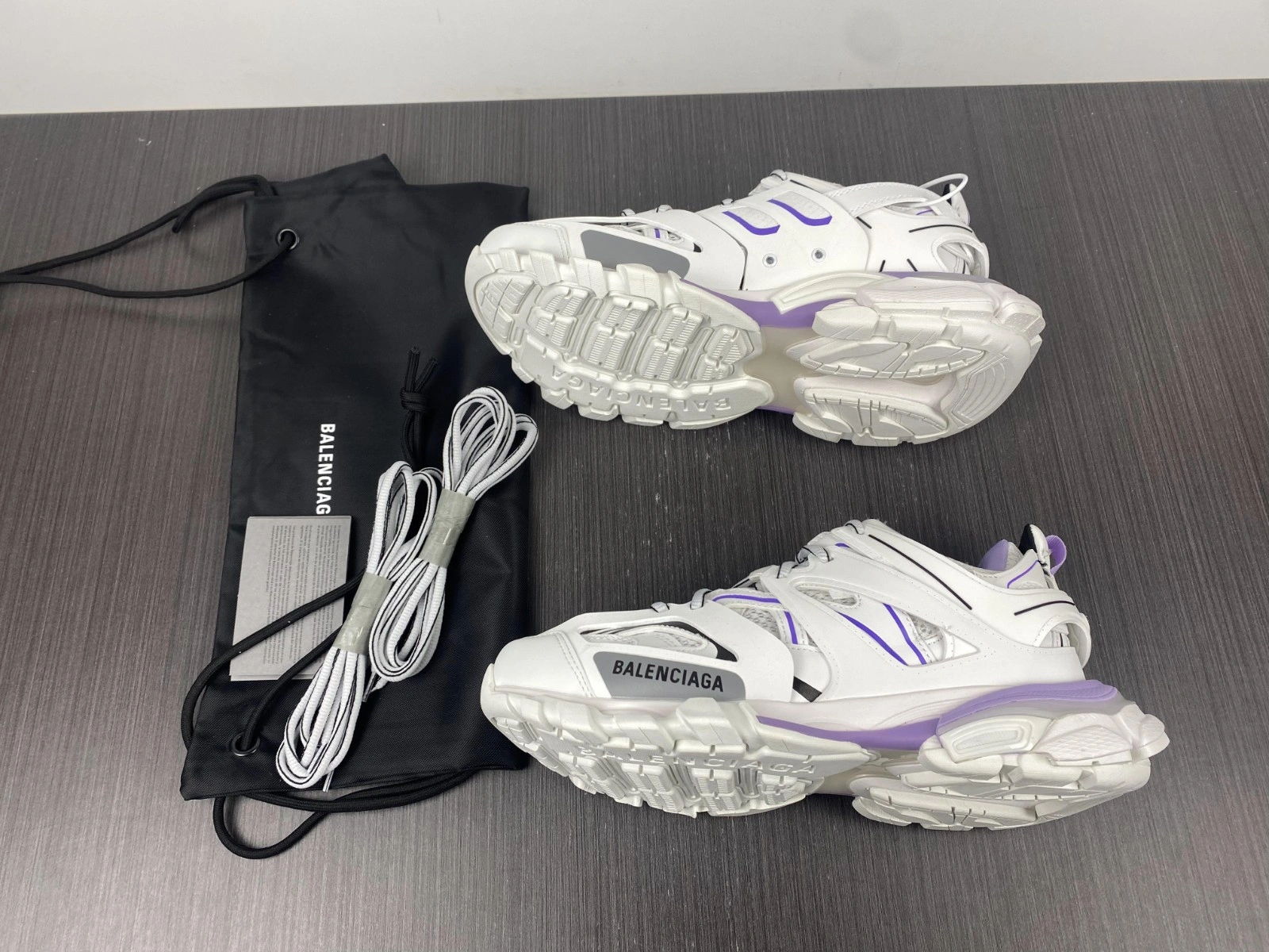 BALENCIAGA Track Sneaker Monocol. fluo leath  eff no wsah  543023 W3GC3 0225