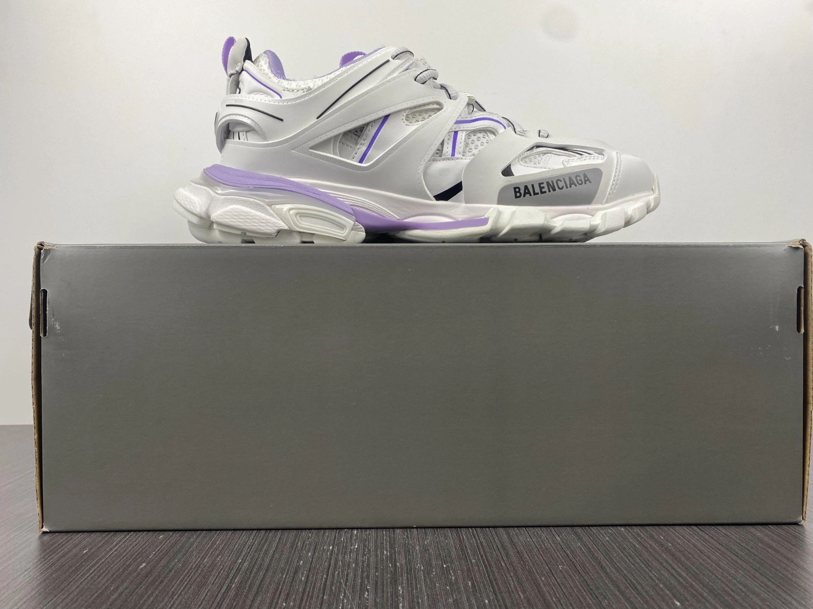BALENCIAGA Track Sneaker Monocol. fluo leath  eff no wsah  543023 W3GC3 0225