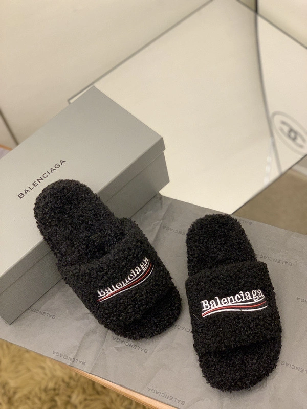 BALENCIAGA WOMEN'S FURRY SLIDE SANDAL IN BLACK