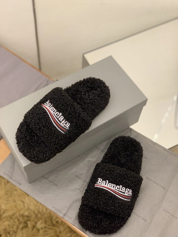 BALENCIAGA WOMEN'S FURRY SLIDE SANDAL IN BLACK