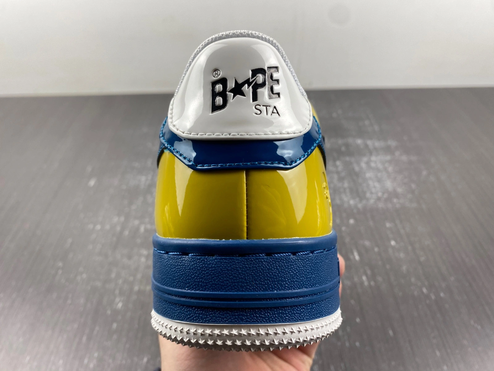 BAPE SNEAKERS