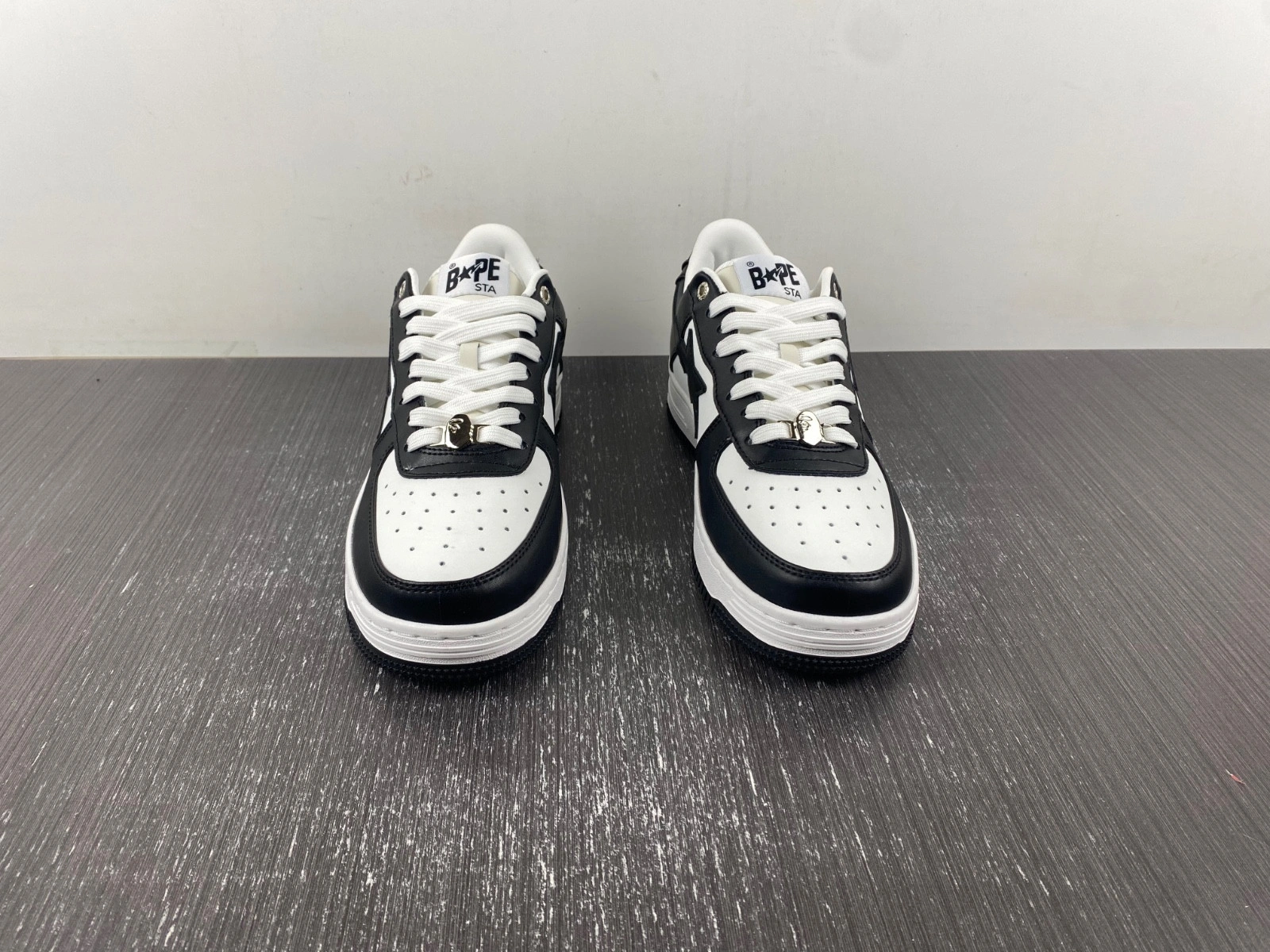 BAPE SNEAKERS