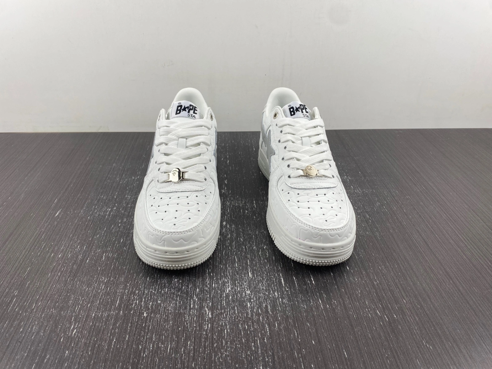 BAPE SNEAKERS