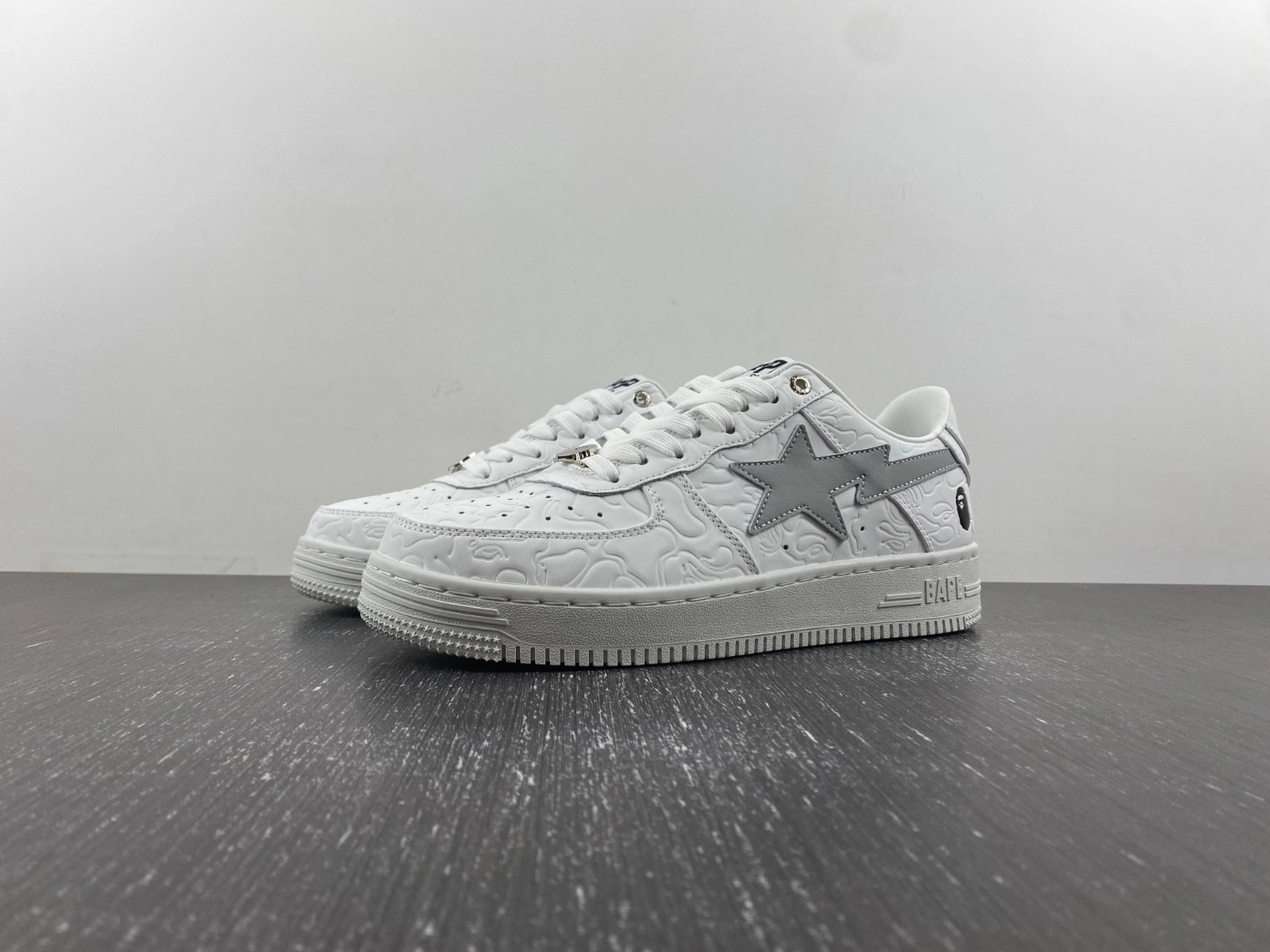 BAPE SNEAKERS
