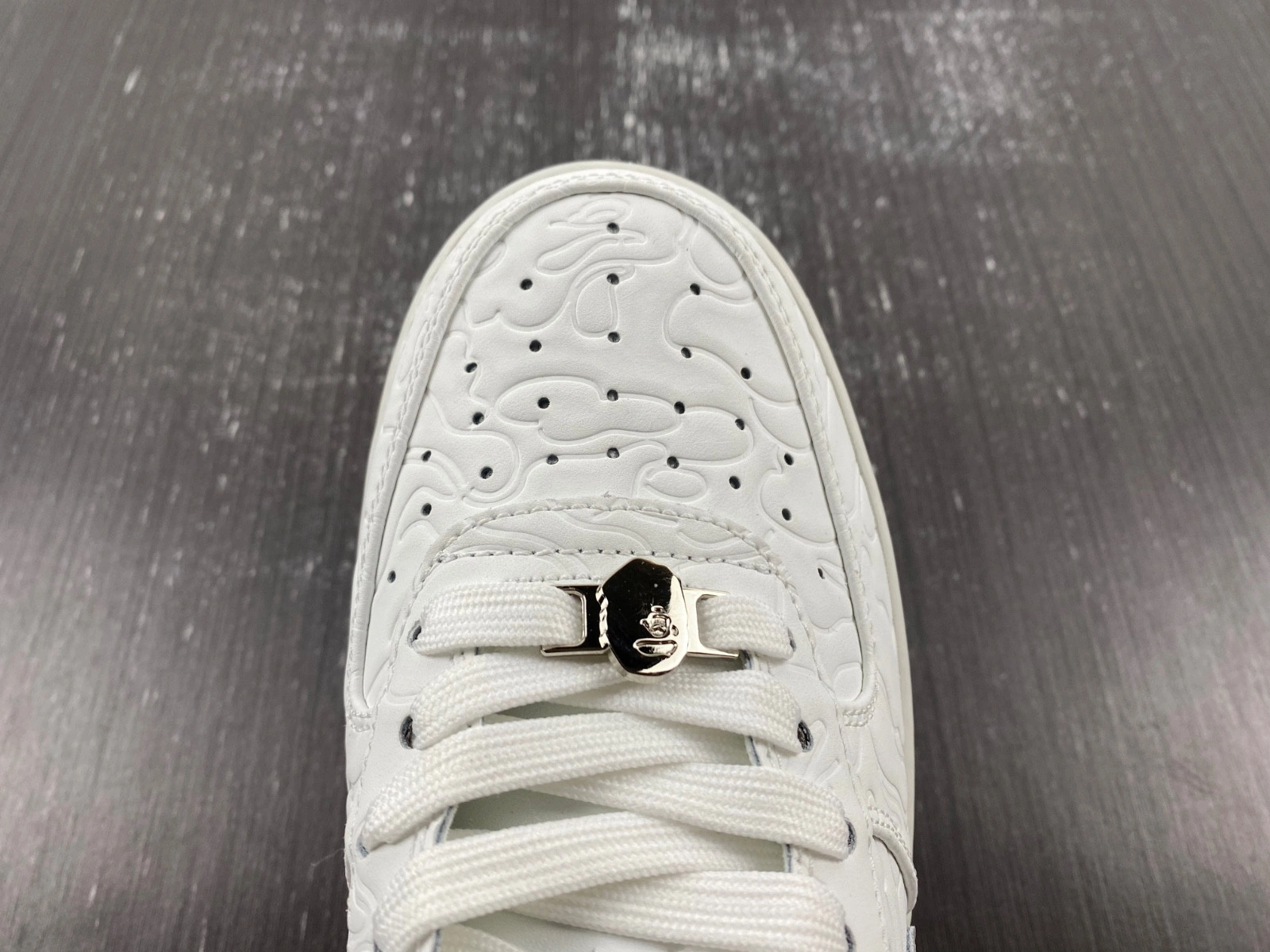 BAPE SNEAKERS