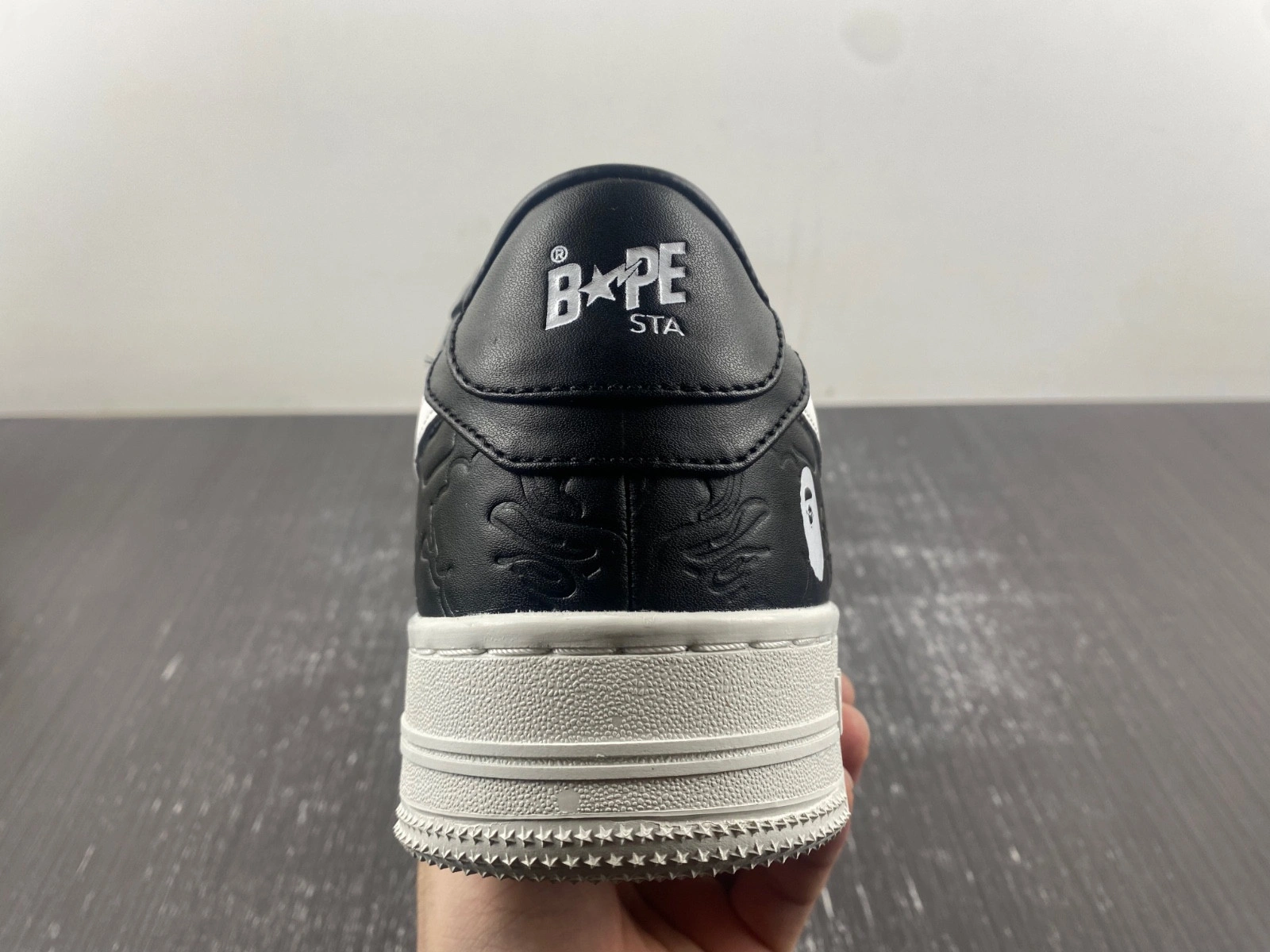 BAPE SNEAKERS