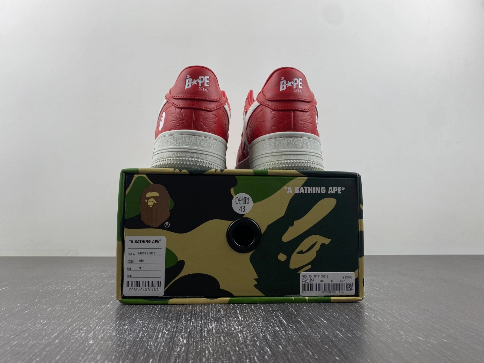 BAPE SNEAKERS