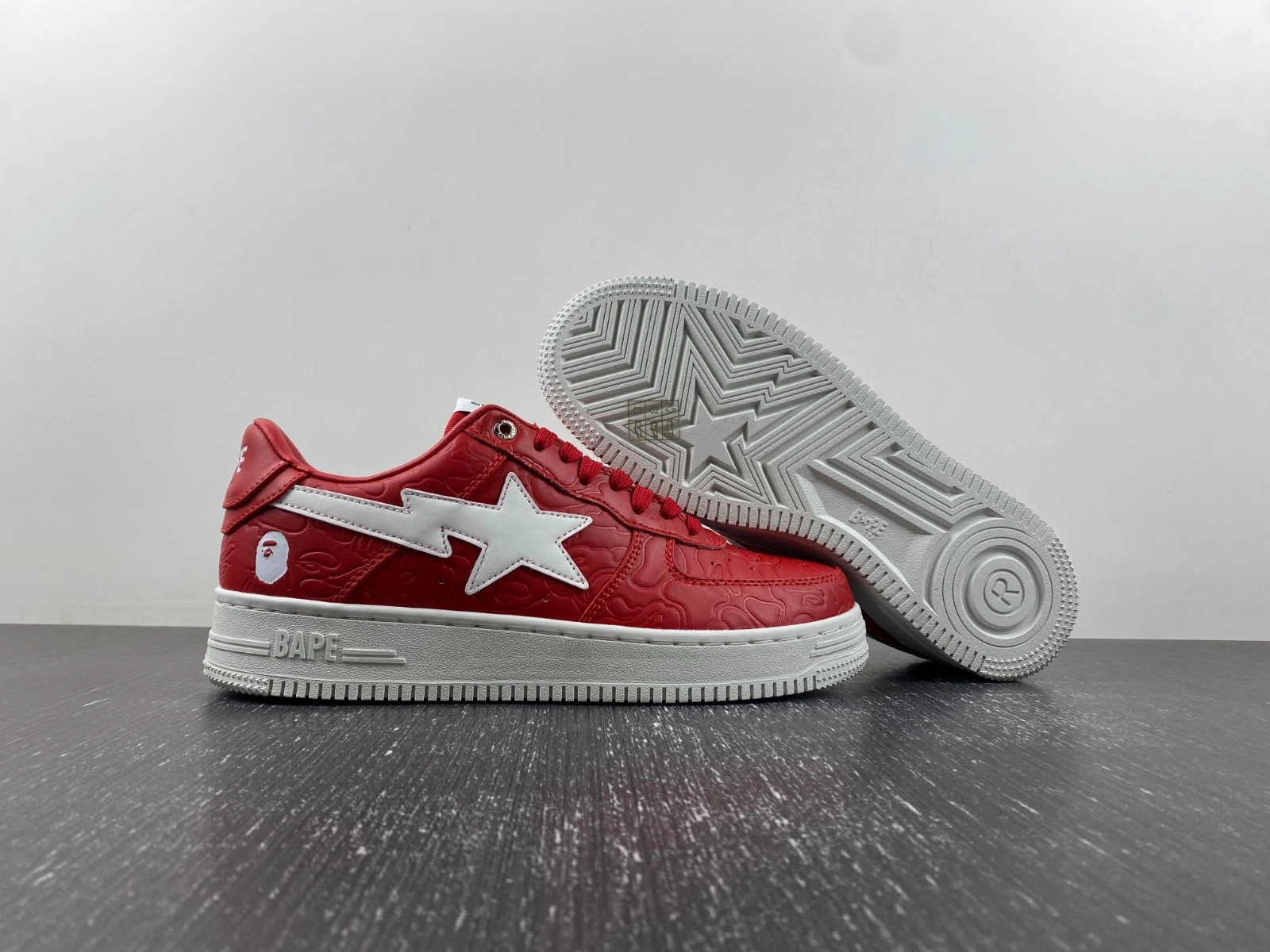 BAPE SNEAKERS