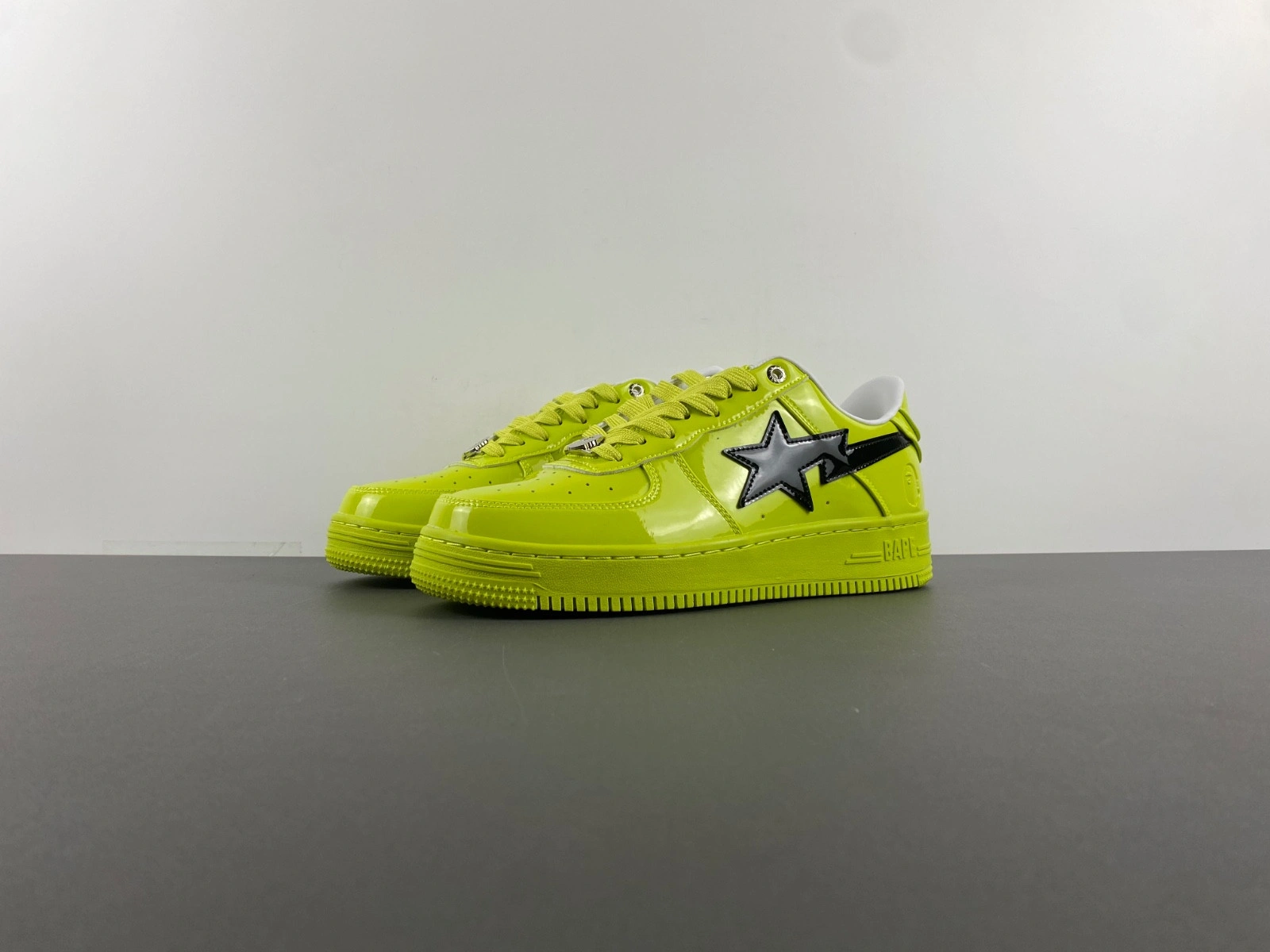 BAPE SNEAKERS