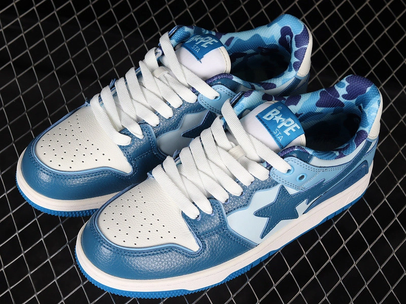 BAPE SNEAKERS