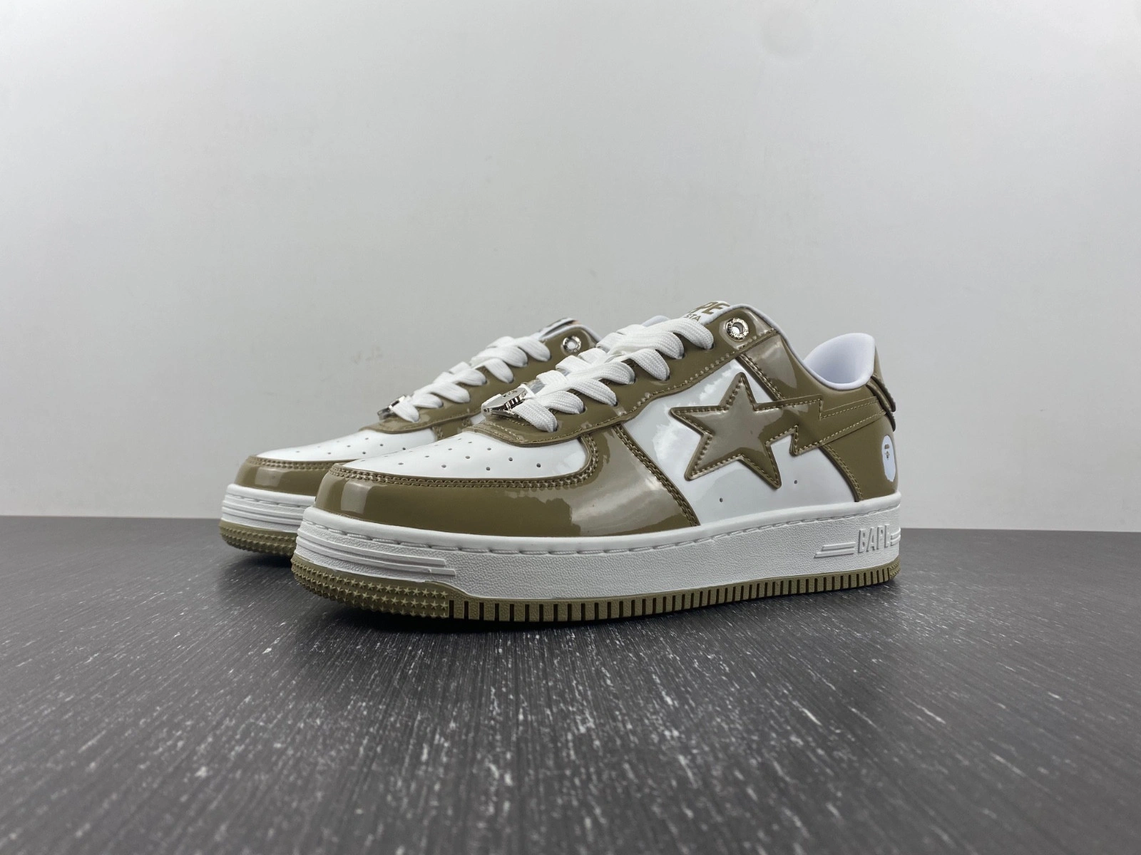 BAPE SNEAKERS