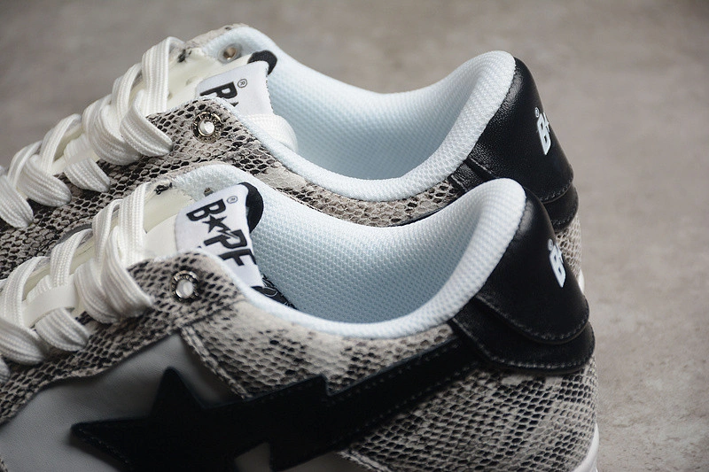 BAPE SNEAKERS