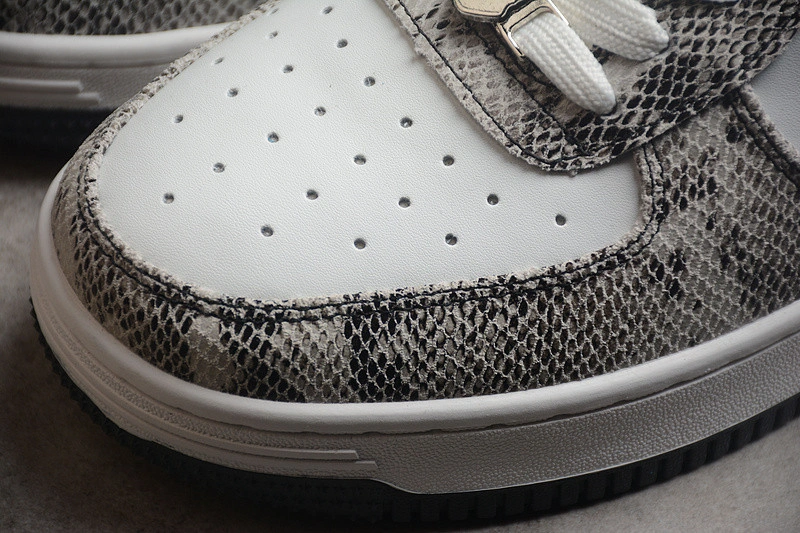 BAPE SNEAKERS
