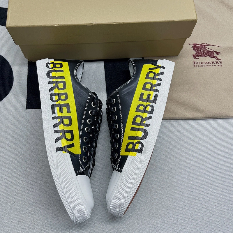 BUBERY SNEAKERS