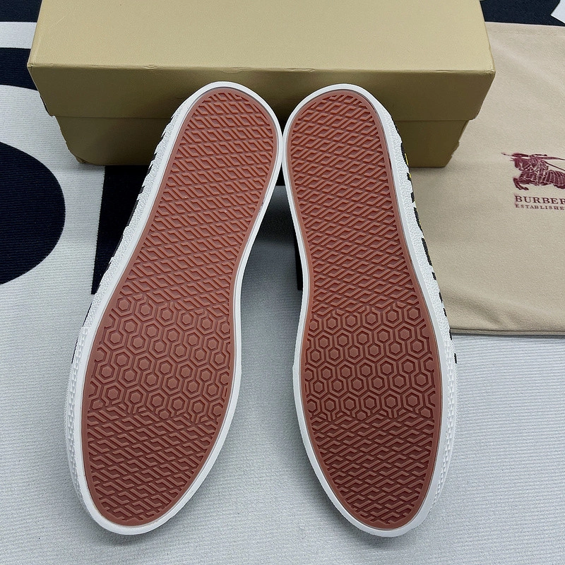BUBERY SNEAKERS