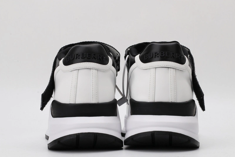 BUBERY SNEAKERS