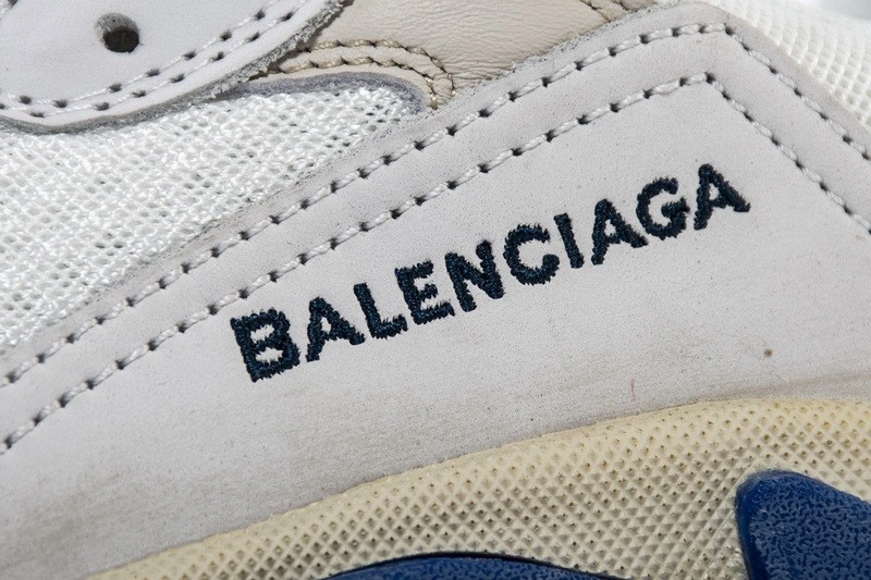 Balenciaga   Triple S Trainers WHITE NAVY