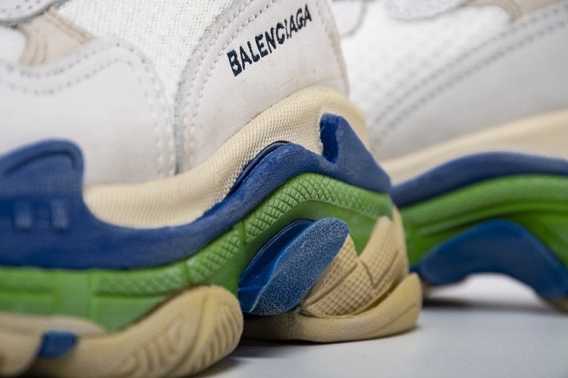 Balenciaga   Triple S Trainers WHITE NAVY