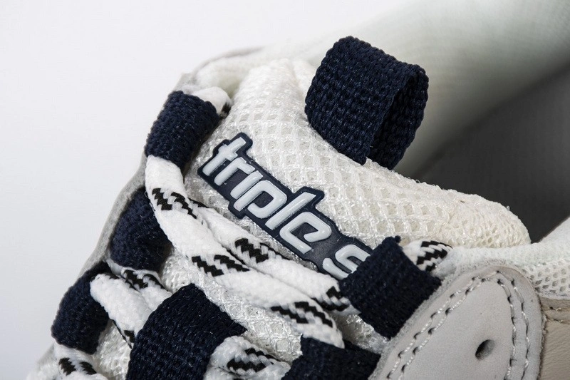 Balenciaga   Triple S Trainers WHITE NAVY