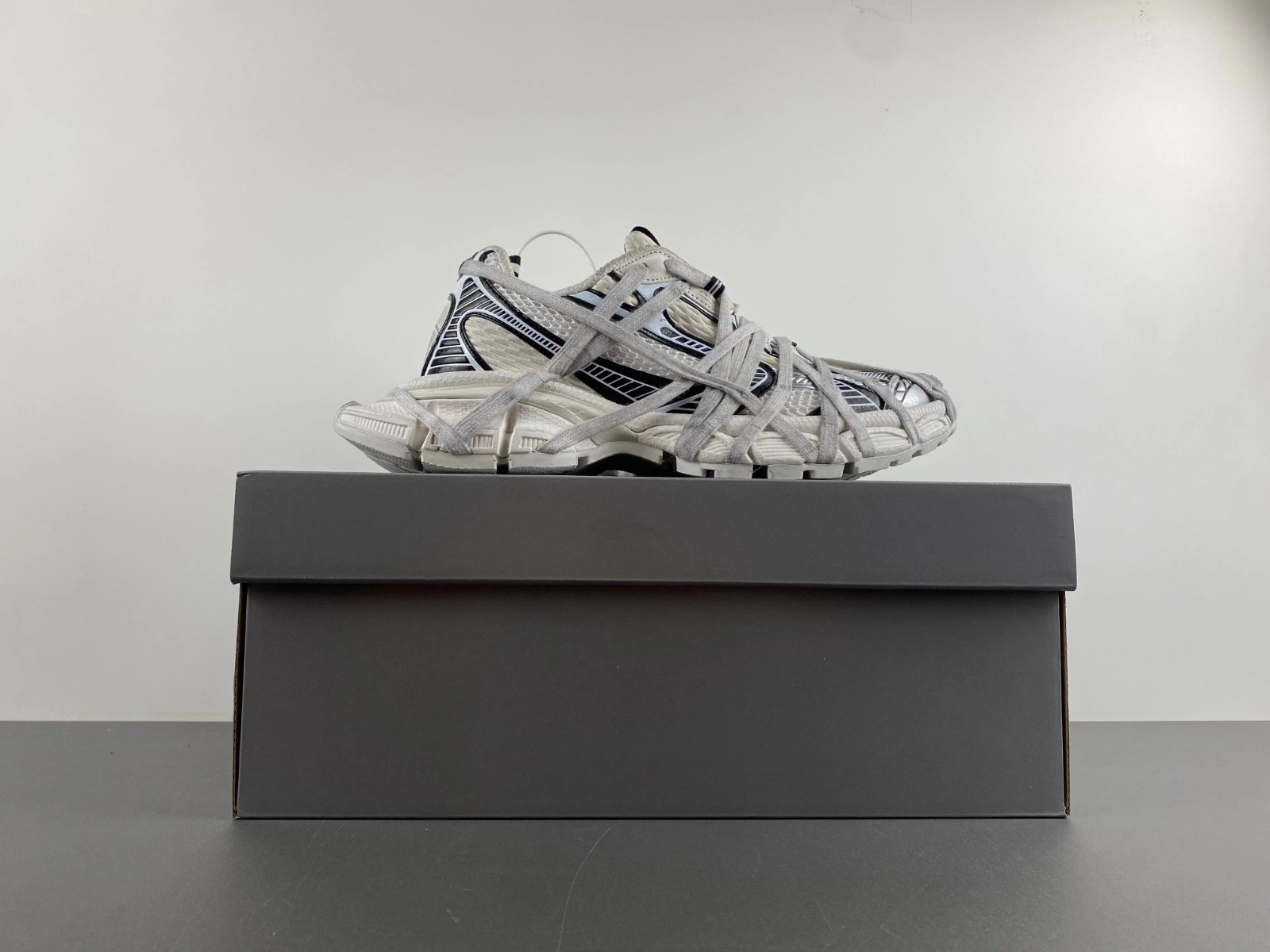 Balenciaga  3XL SNEAKER