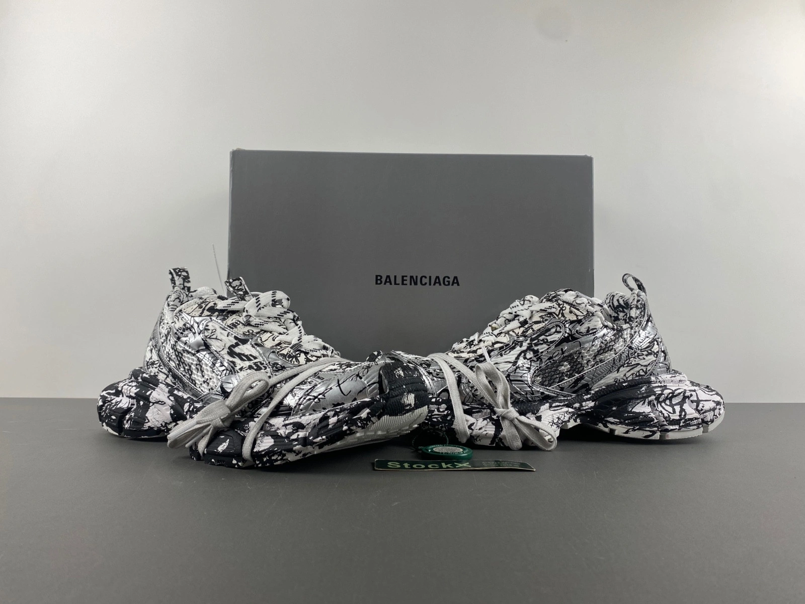 Balenciaga  3XL SNEAKER