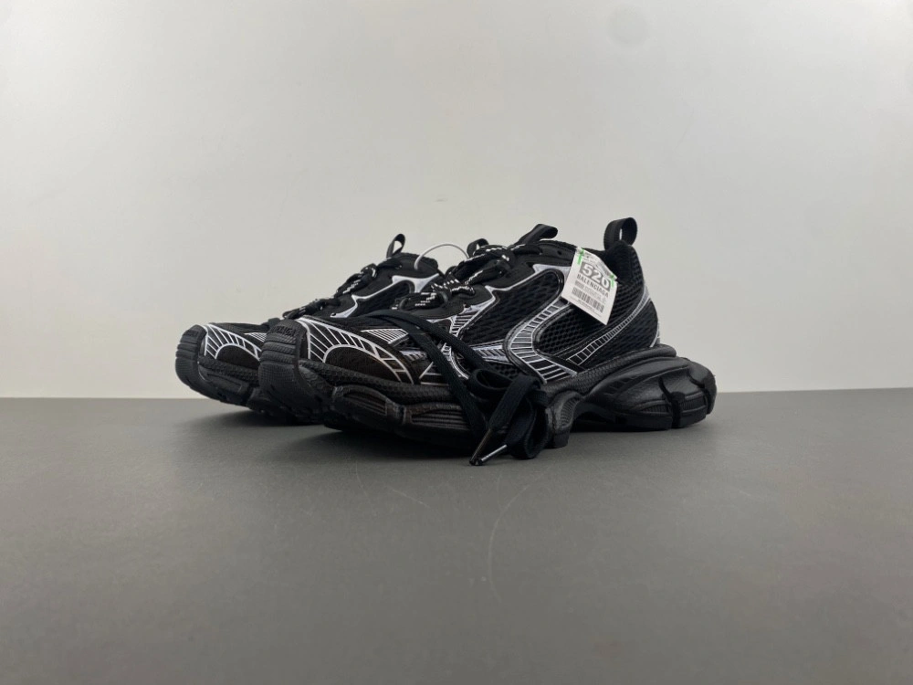 Balenciaga  3XL SNEAKER