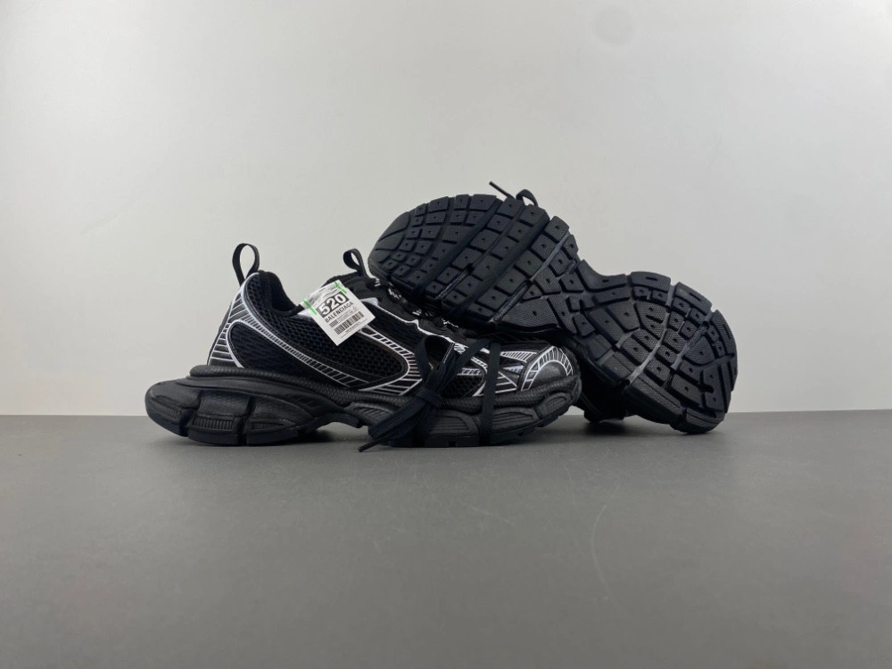 Balenciaga  3XL SNEAKER