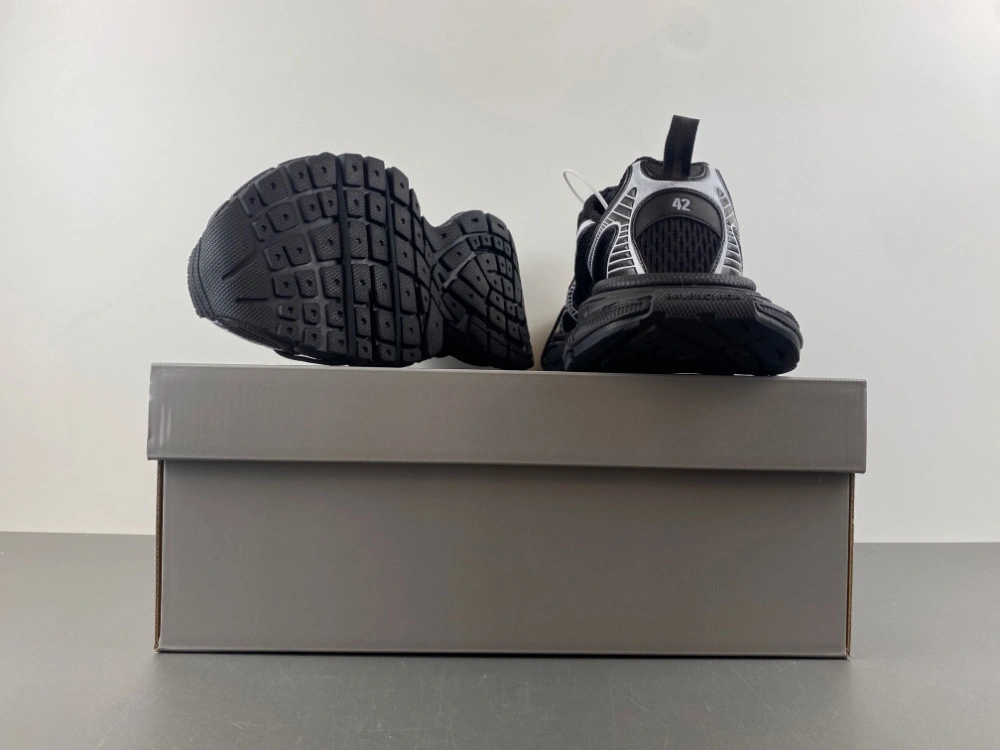 Balenciaga  3XL SNEAKER