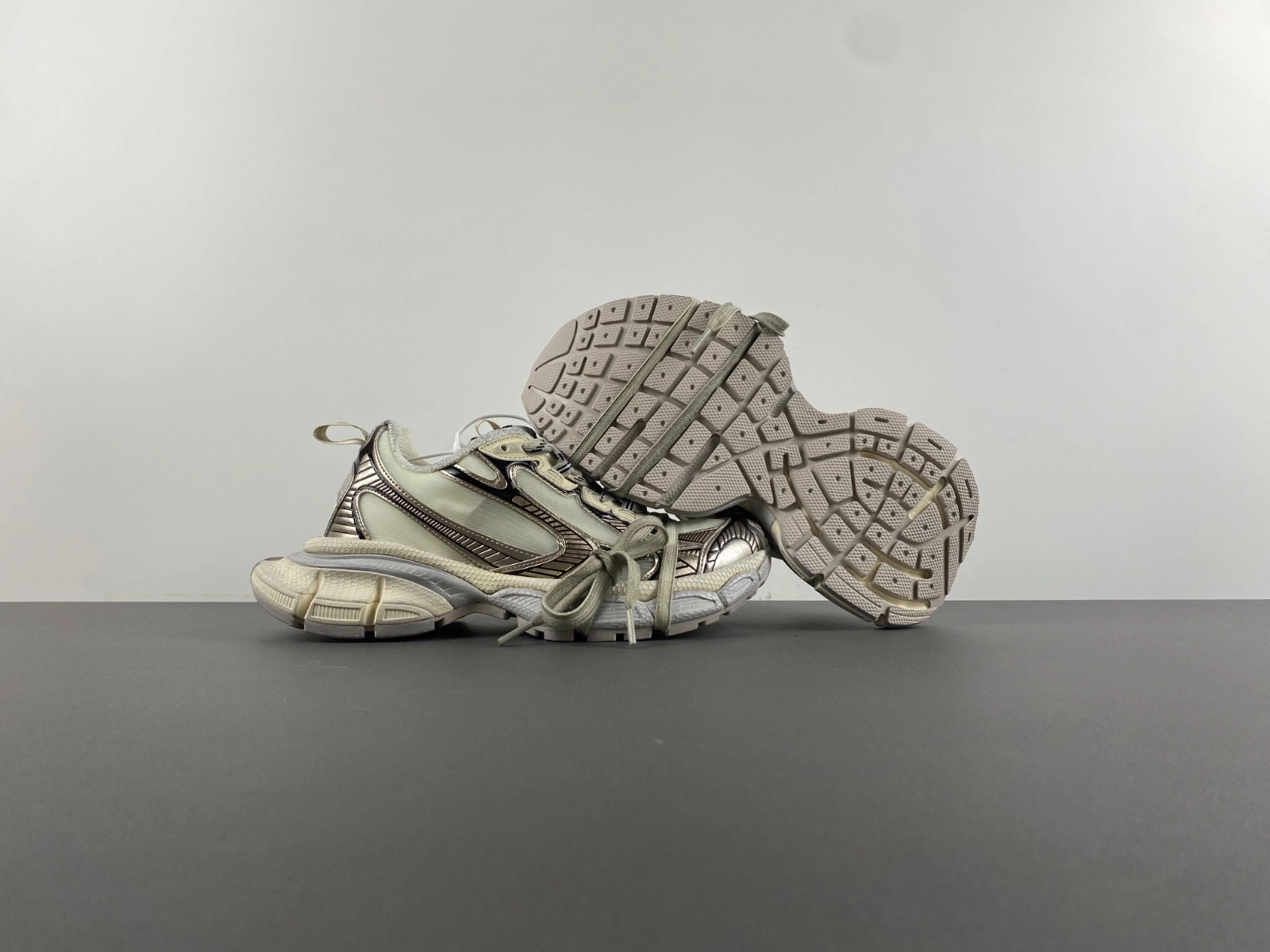Balenciaga  3XL Sneakers