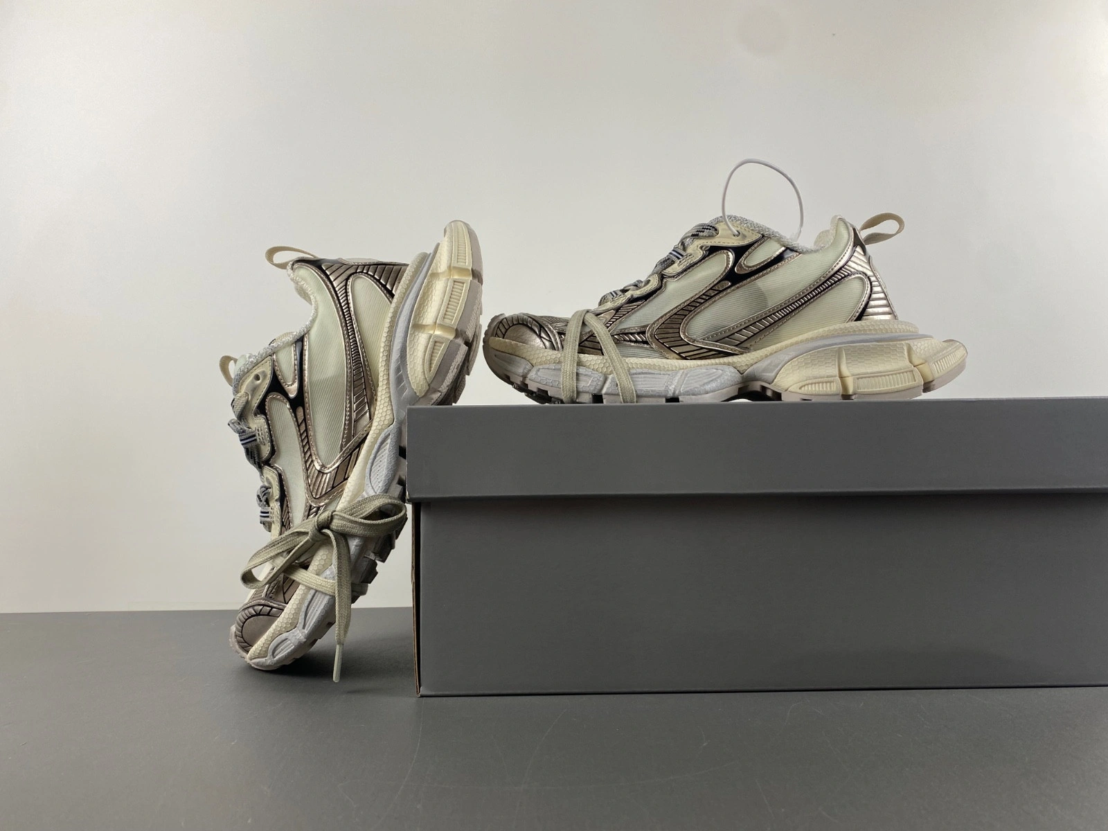 Balenciaga  3XL Sneakers