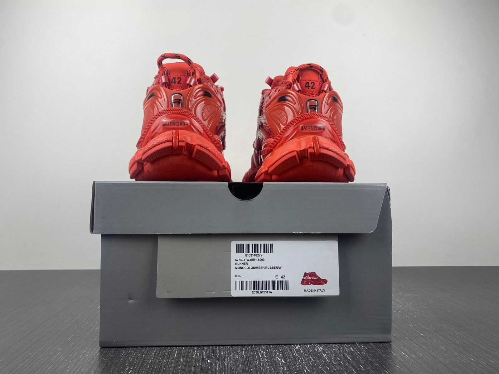 Balenciaga  7.0  Runner sneaker