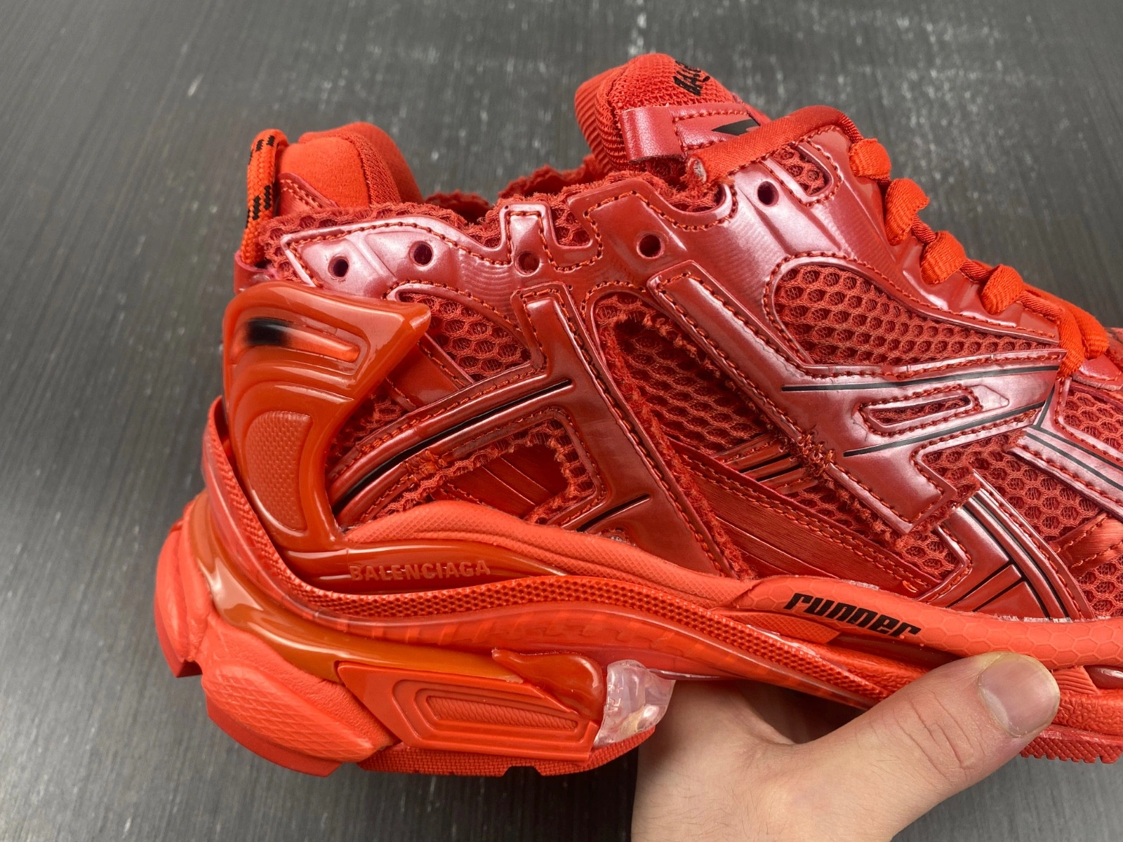 Balenciaga  7.0  Runner sneaker