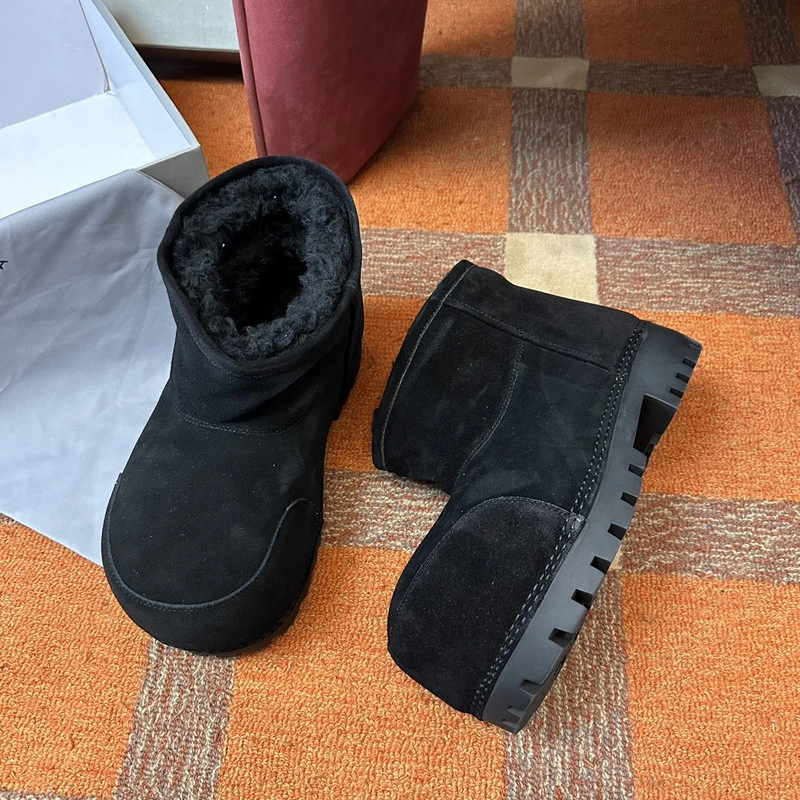 Balenciaga  Boots