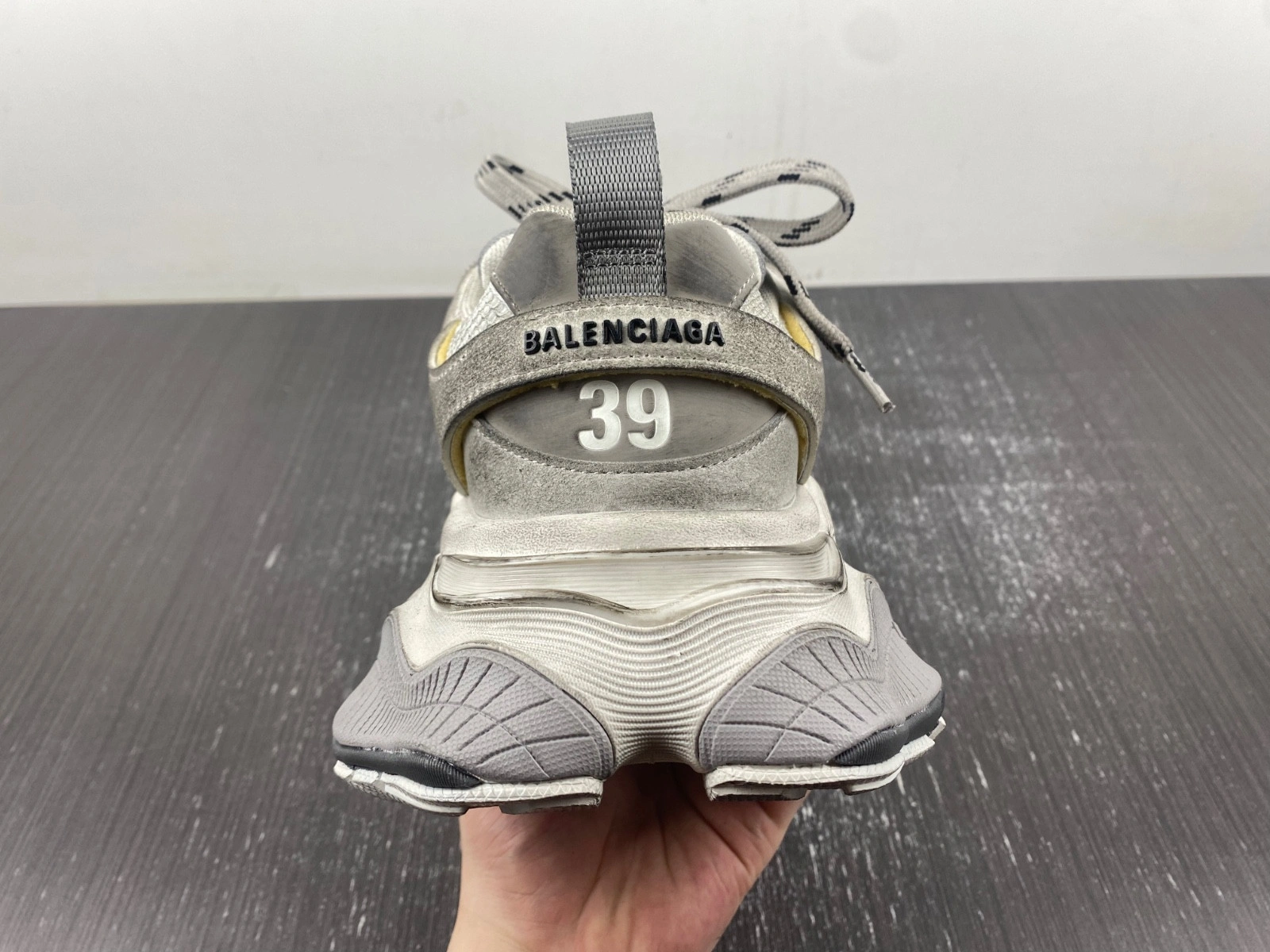 Balenciaga  MEN'S CARGO SNEAKER