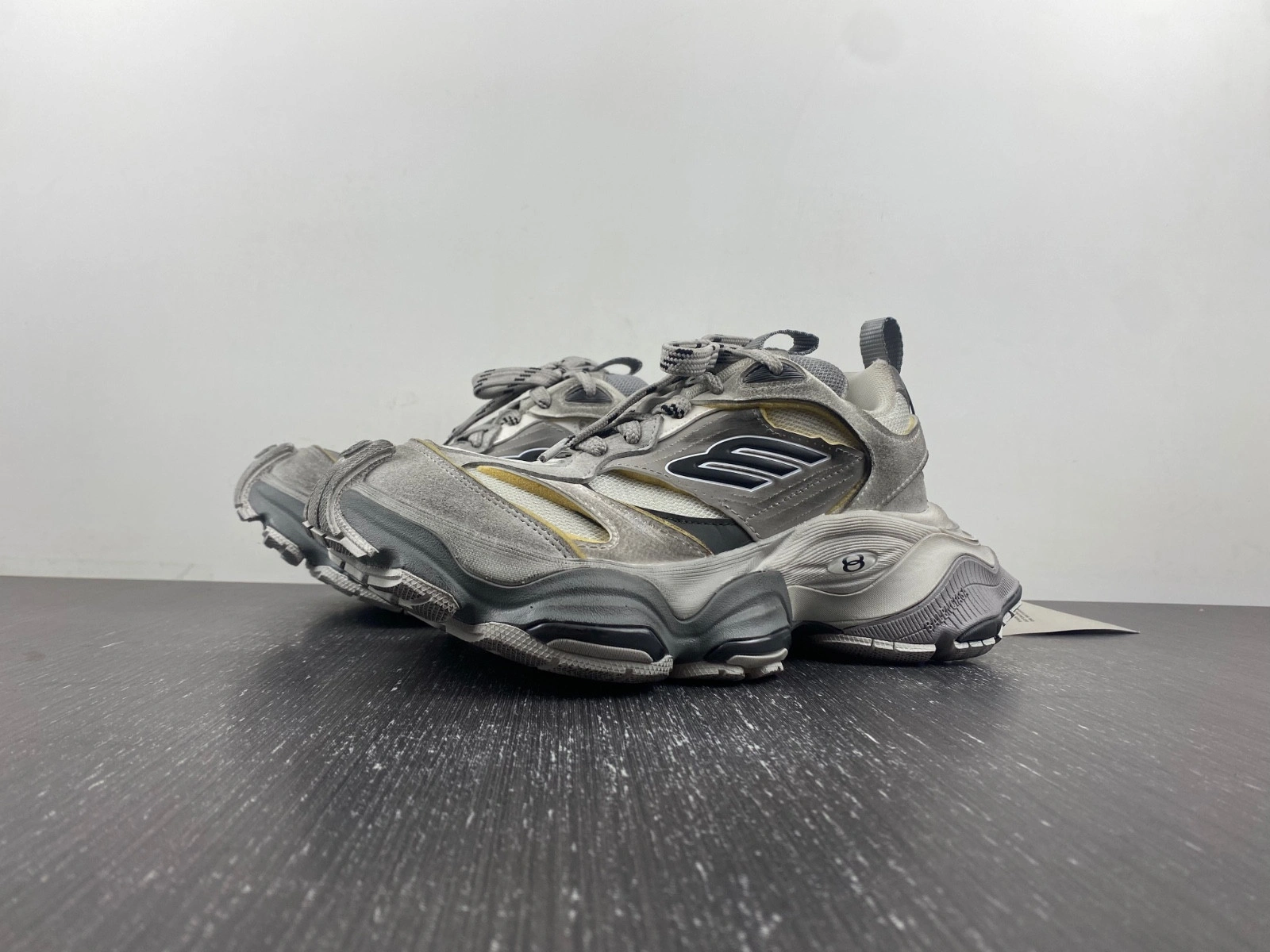 Balenciaga  MEN'S CARGO SNEAKER