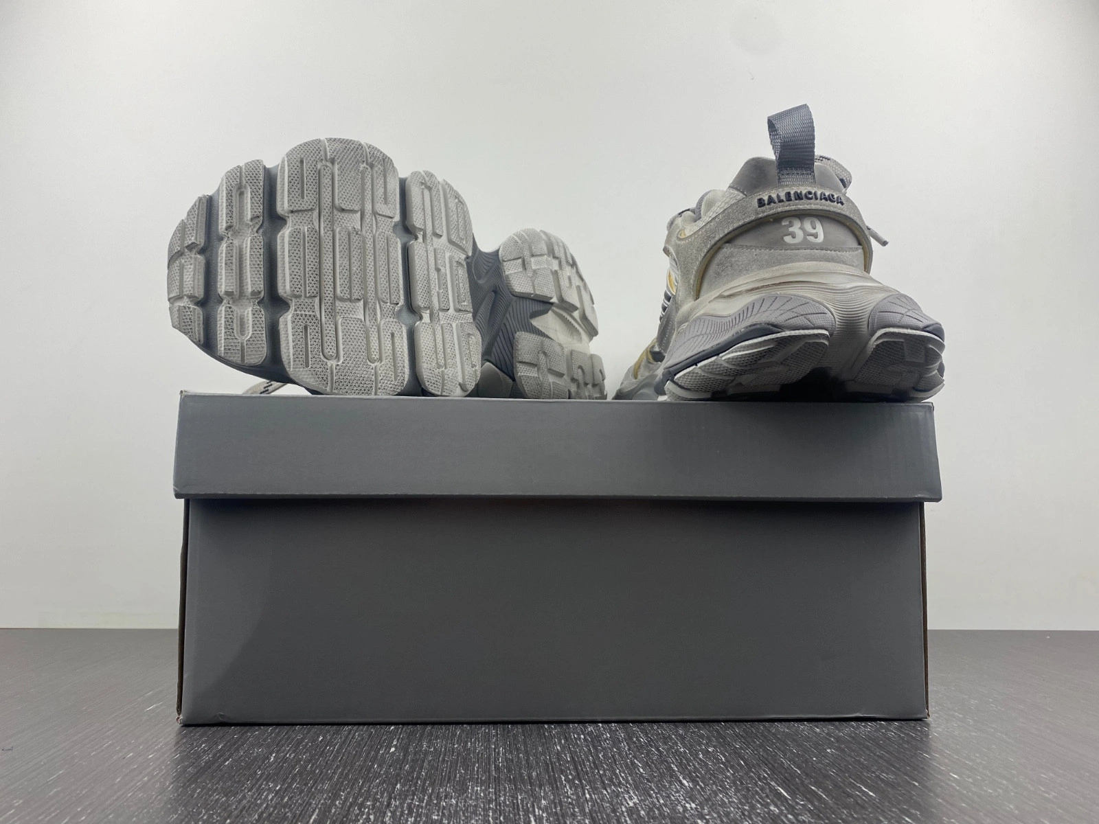 Balenciaga  MEN'S CARGO SNEAKER