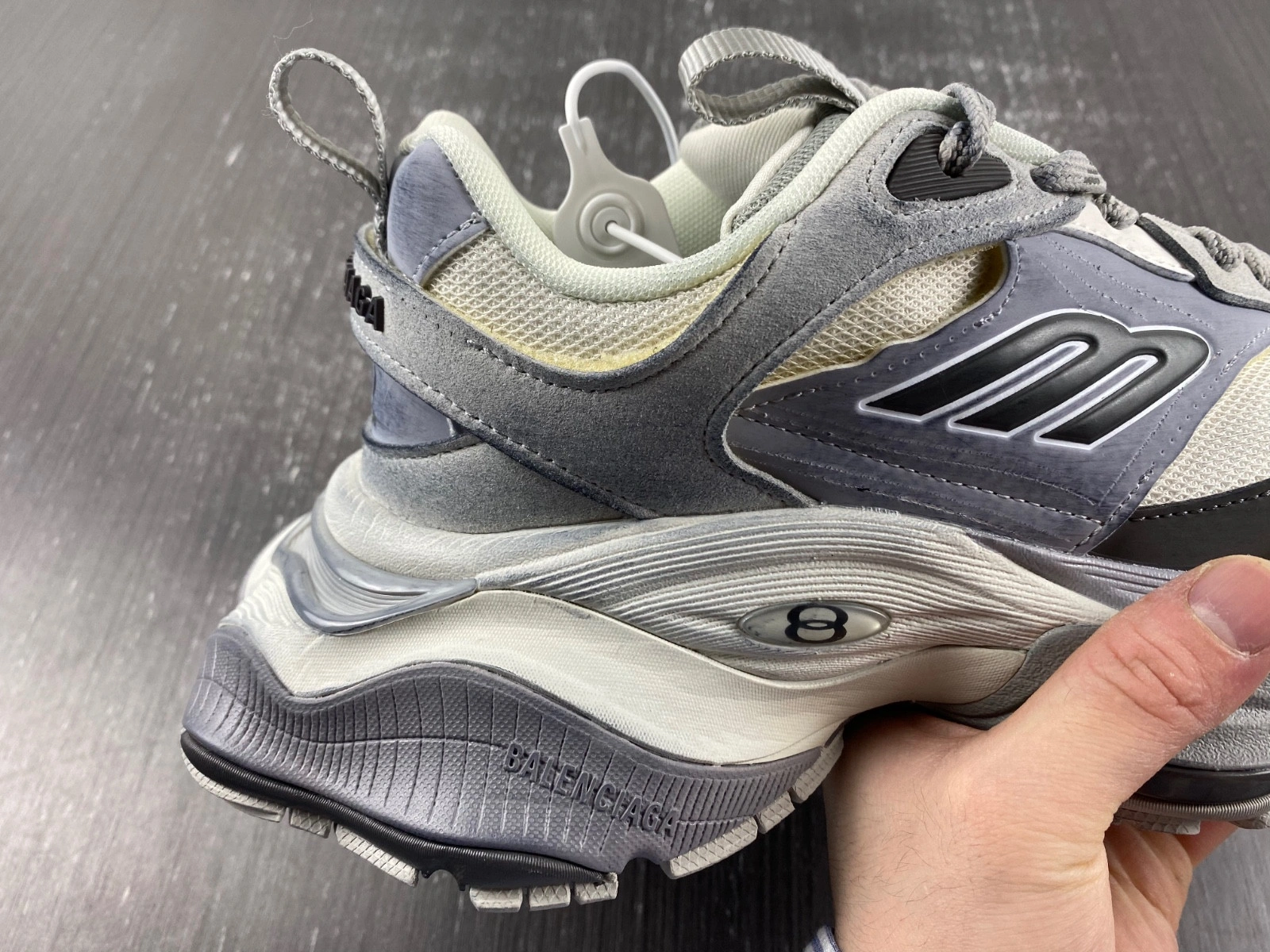 Balenciaga  MEN'S CARGO SNEAKER