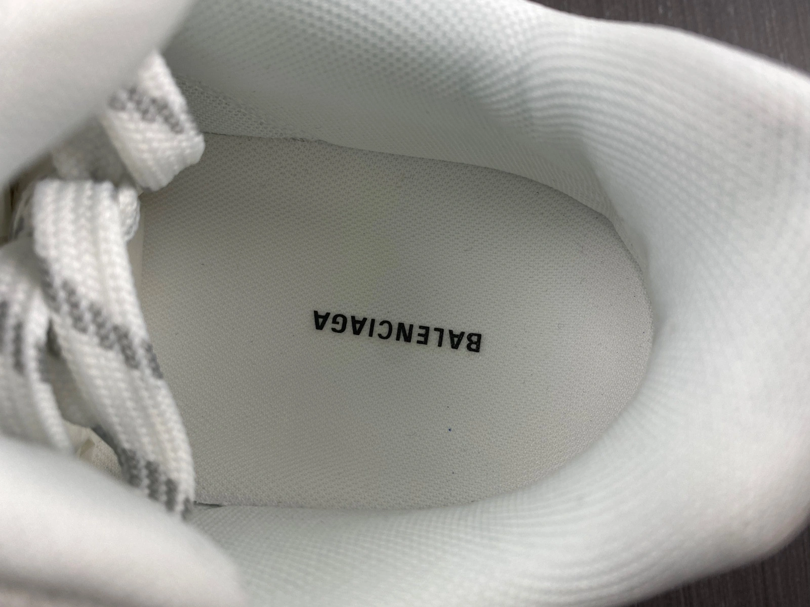 Balenciaga  MEN'S CARGO SNEAKER