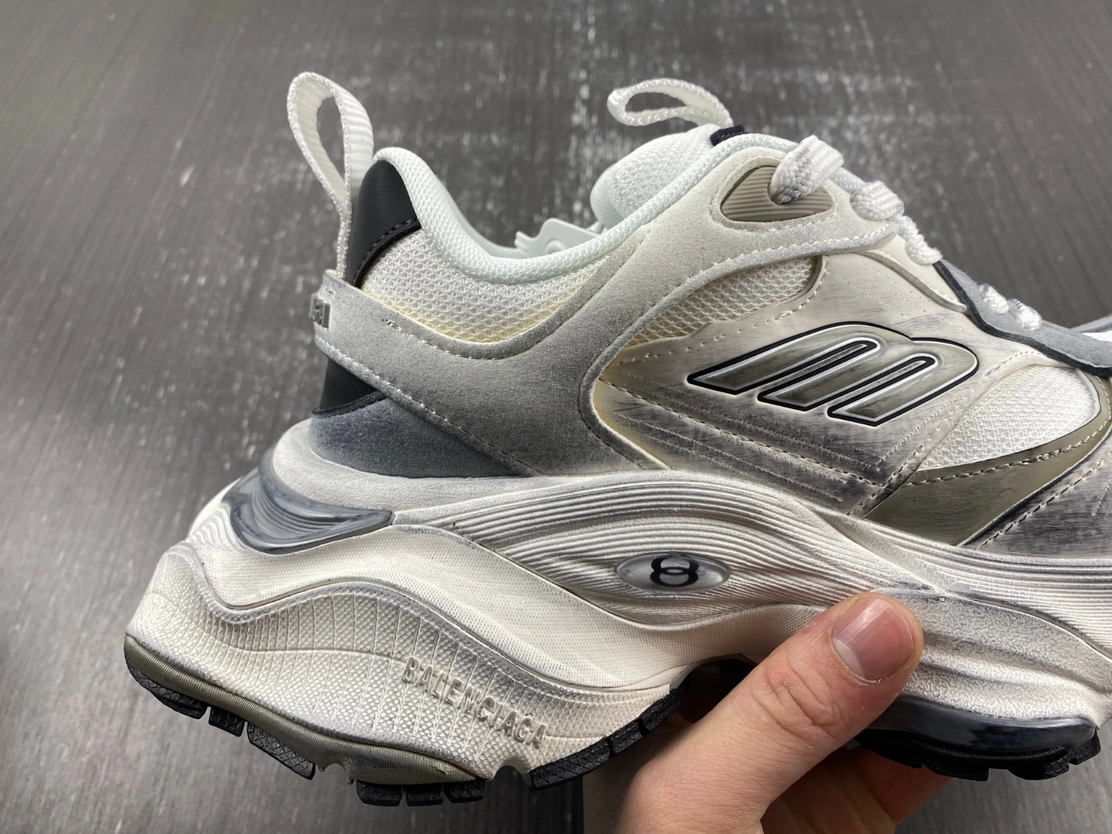Balenciaga  MEN'S CARGO SNEAKER