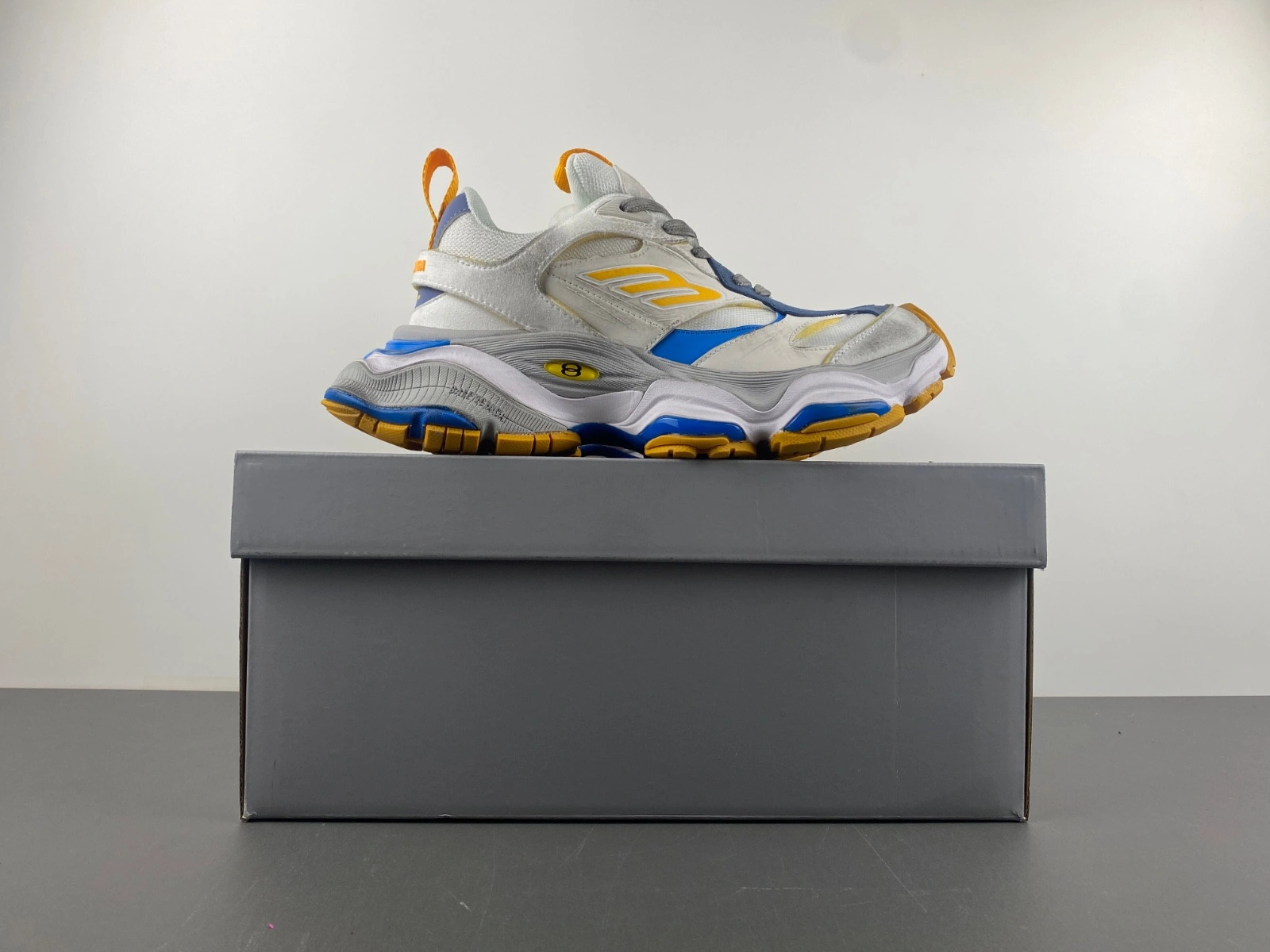 Balenciaga  MEN'S CARGO SNEAKER