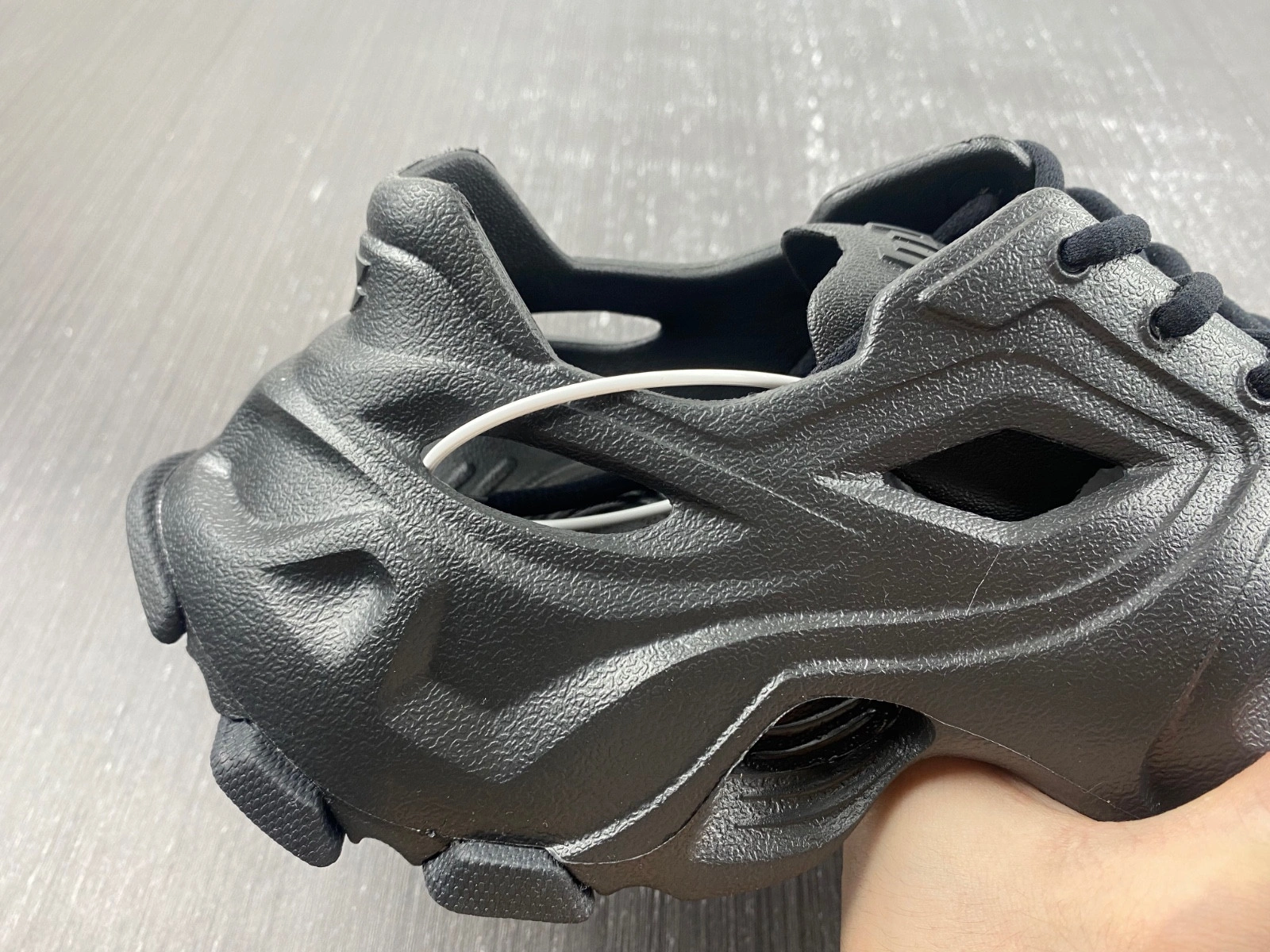Balenciaga  MEN'S HD LACE-UP SNEAKER