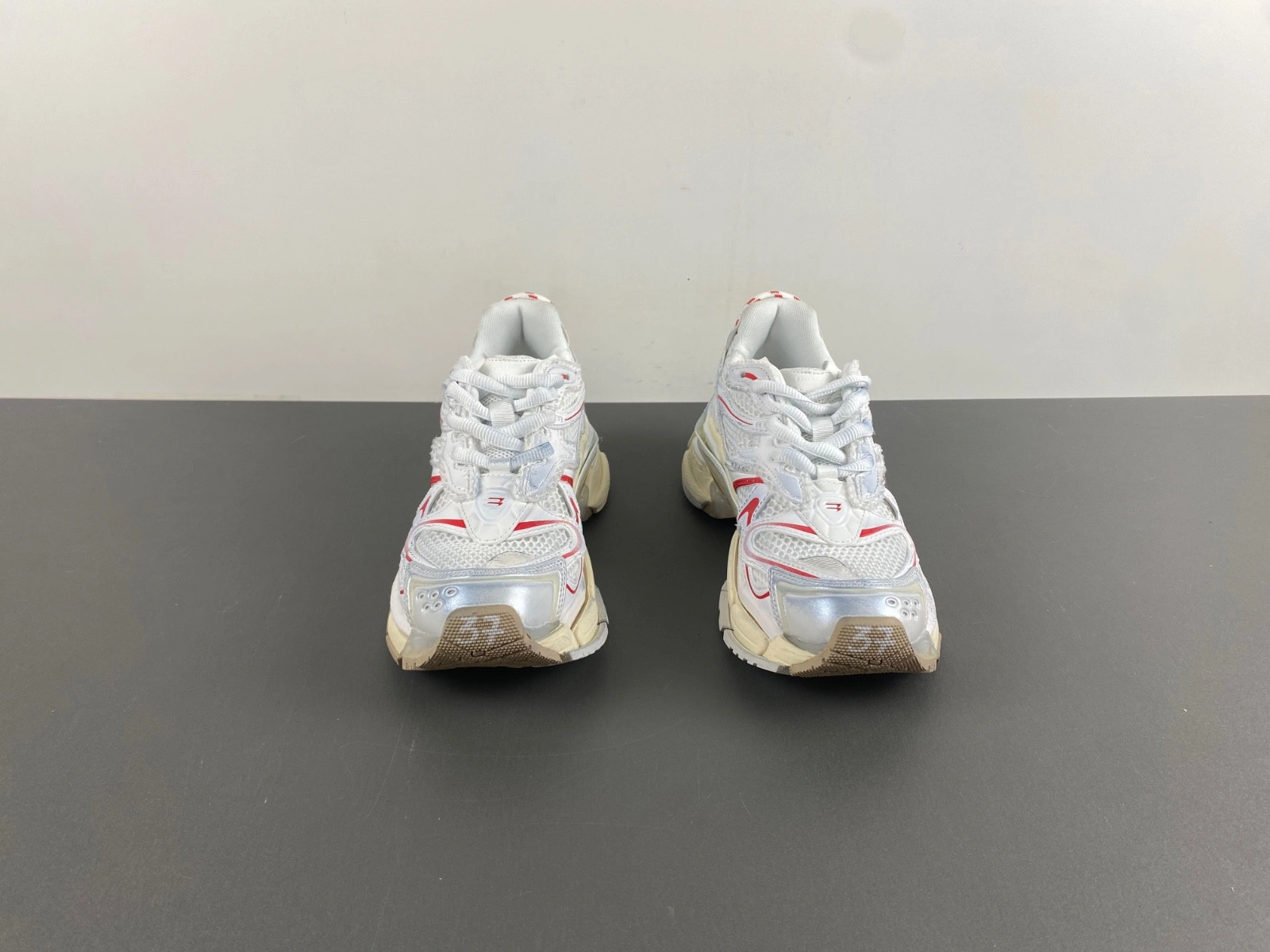 Balenciaga  Runner 2 Sneaker IN WHITE BEIGE RED