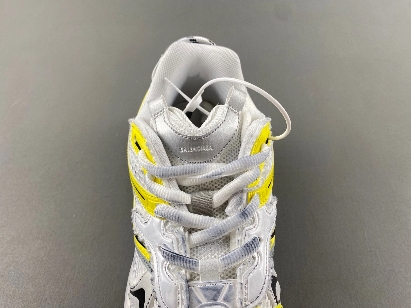 Balenciaga  Runner 2 panelled Sneaker