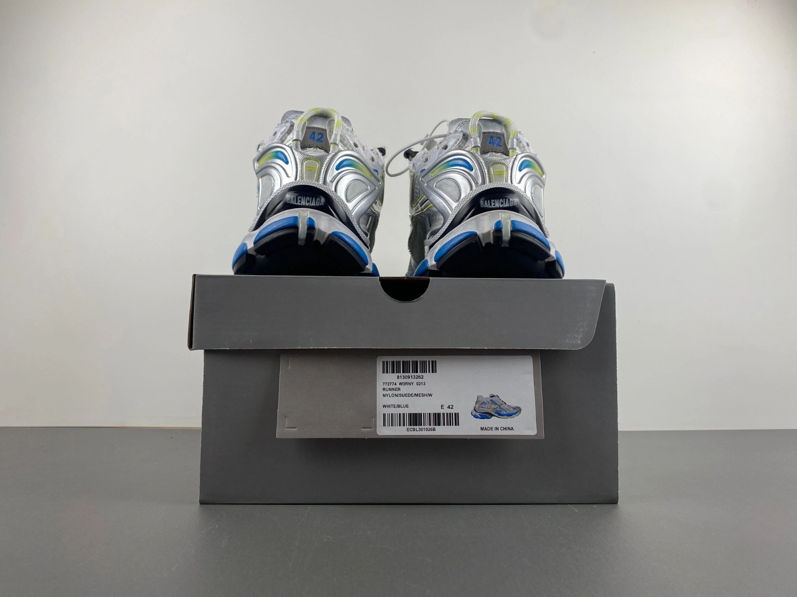 Balenciaga  Runner Sneaker in WHITE YELLOW BLUE