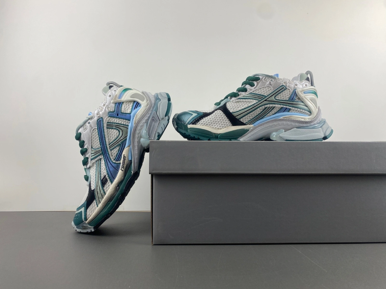 Balenciaga  Runner Sneaker in White green blue