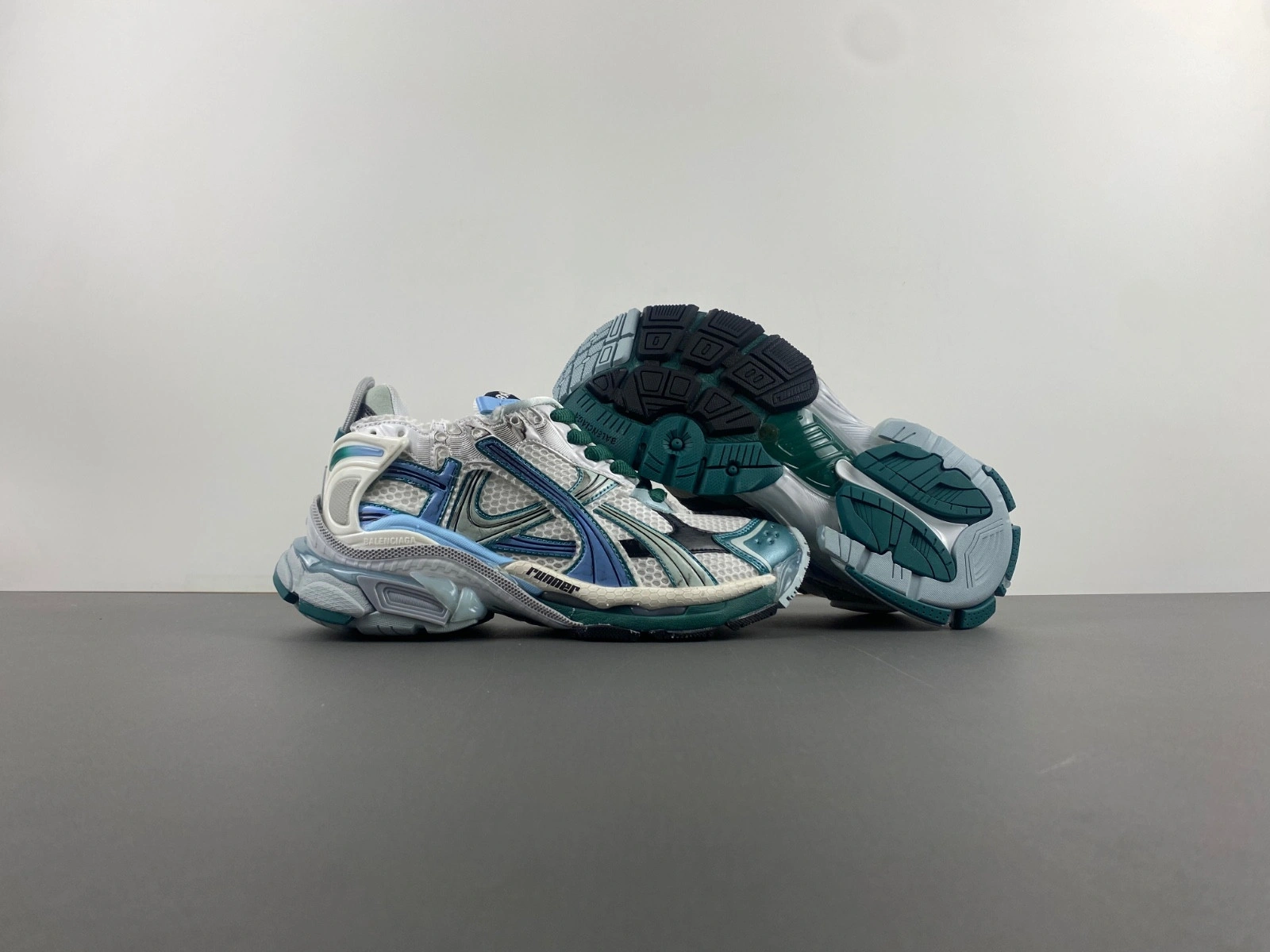 Balenciaga  Runner Sneaker in White green blue