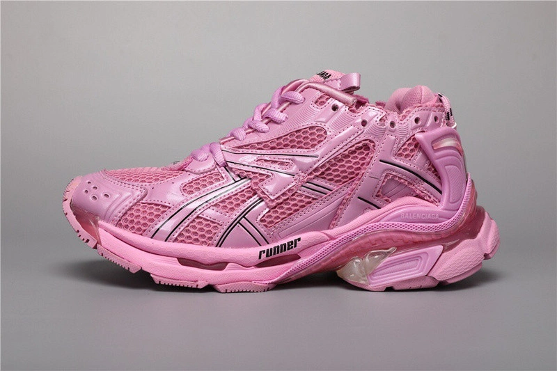 Balenciaga  Runner Sneaker in pink