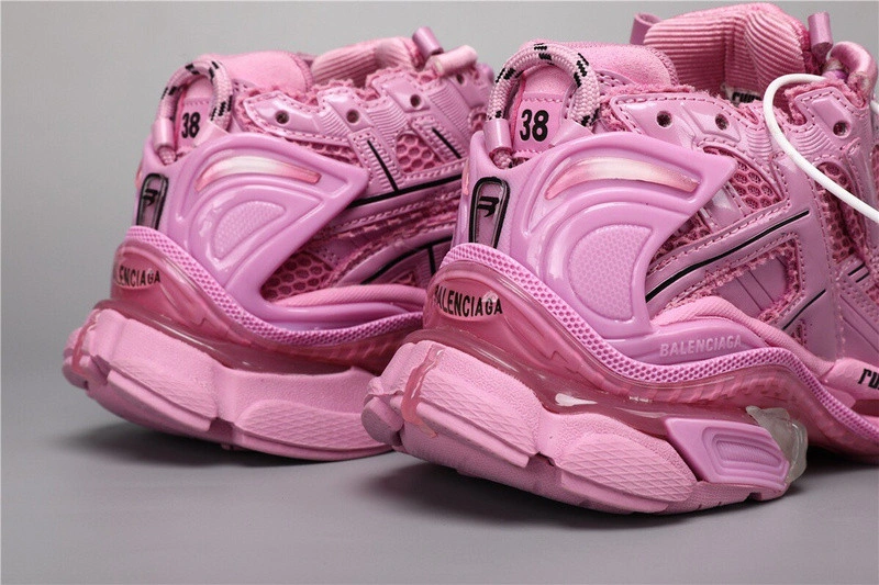 Balenciaga  Runner Sneaker in pink